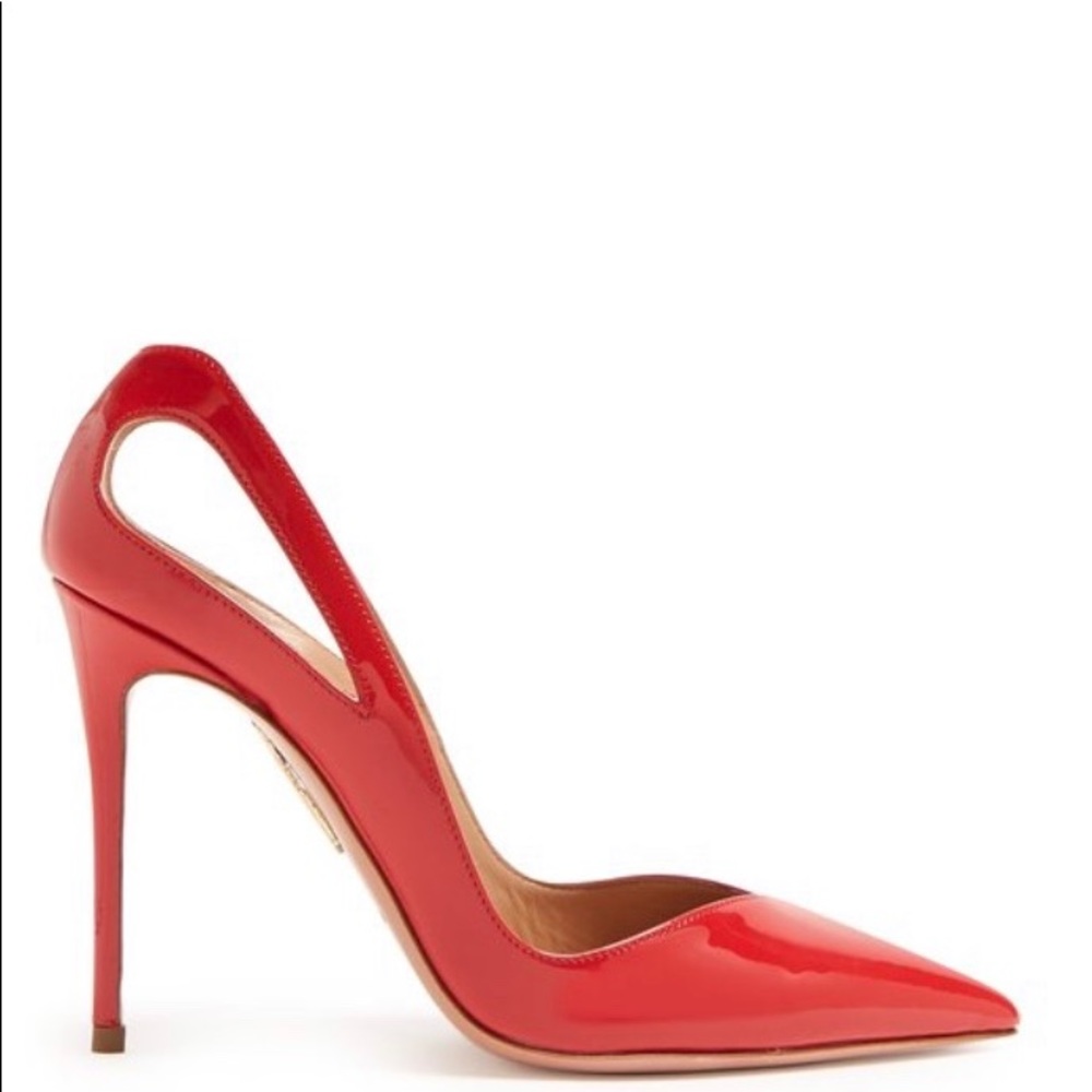 Aquazurra red pumps